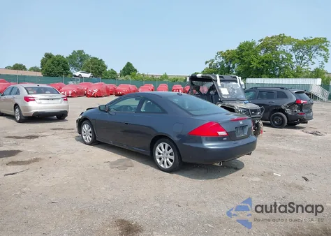 2006 Honda Accord 3.0 Ex z USA, uszkodzony, nr VIN 1HGCM82646A010388